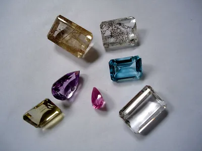 A selection of mixed gemstones